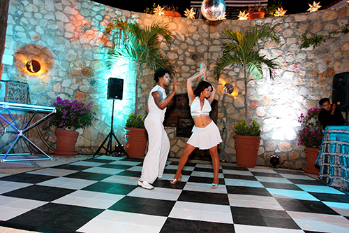 Fiestas Los Cabos By Tara Null photos by Jeremy Herman